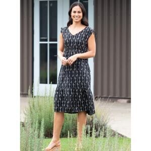 EQL by Kerrits Soft Breeze Dress Medium Black Midi Tie Waist & Shoulder Tiered